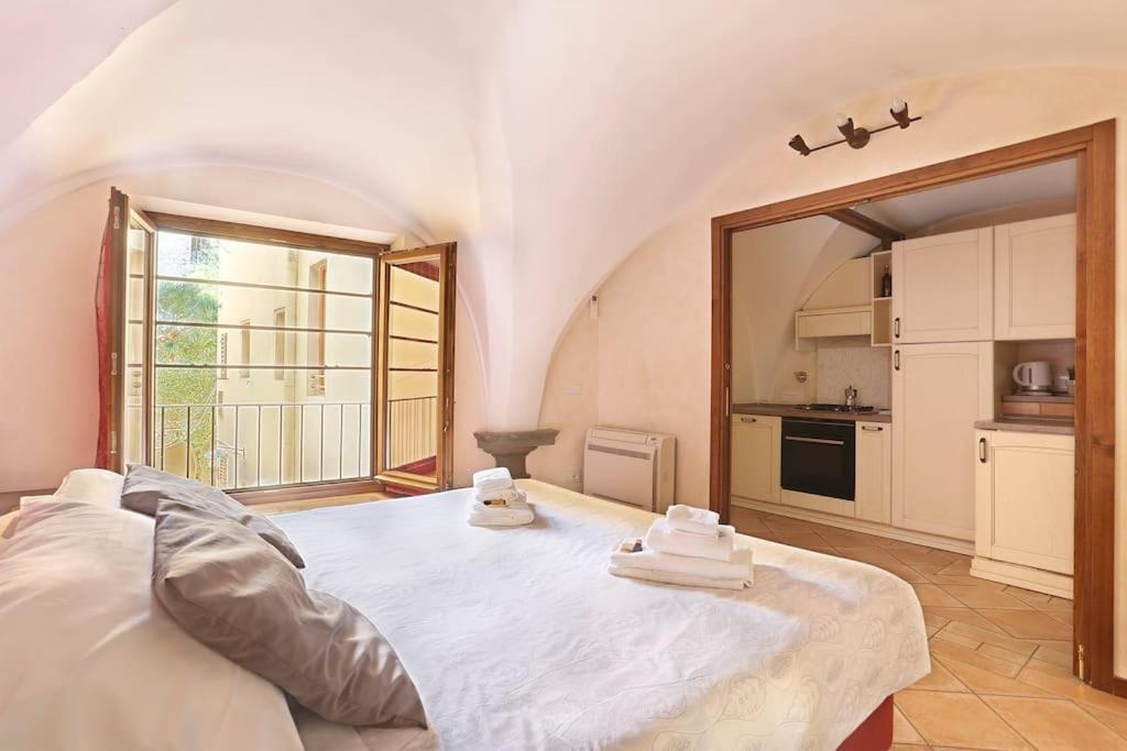 Romantica Suite Firenze 2 Cls Central Market & Dome Exterior photo