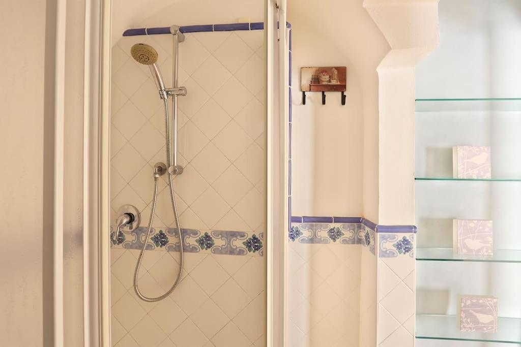 Romantica Suite Firenze 2 Cls Central Market & Dome Exterior photo